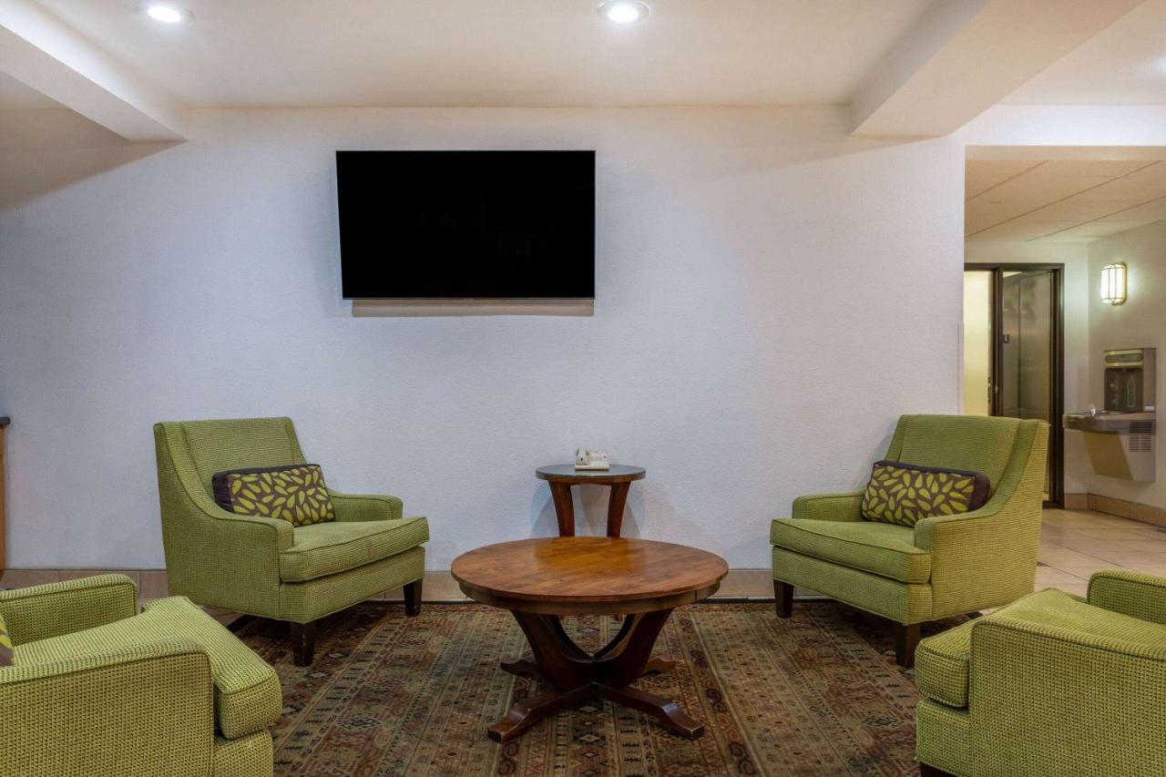 Super 8 By Wyndham The Dalles Or Exterior photo
