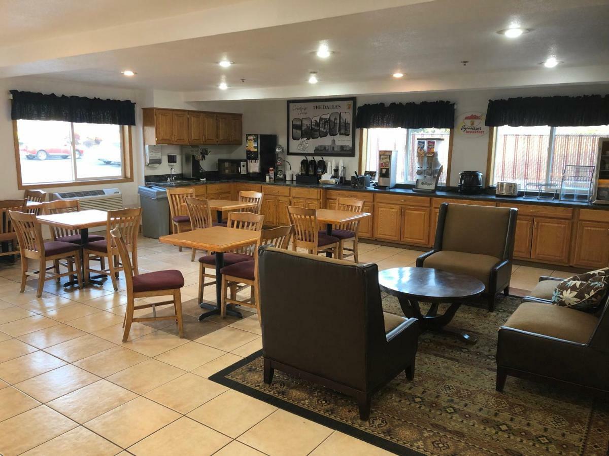 Super 8 By Wyndham The Dalles Or Exterior photo